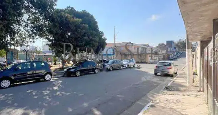 Casa com 3 quartos à venda na Rua Paturi, 48, Campo Grande, São Paulo