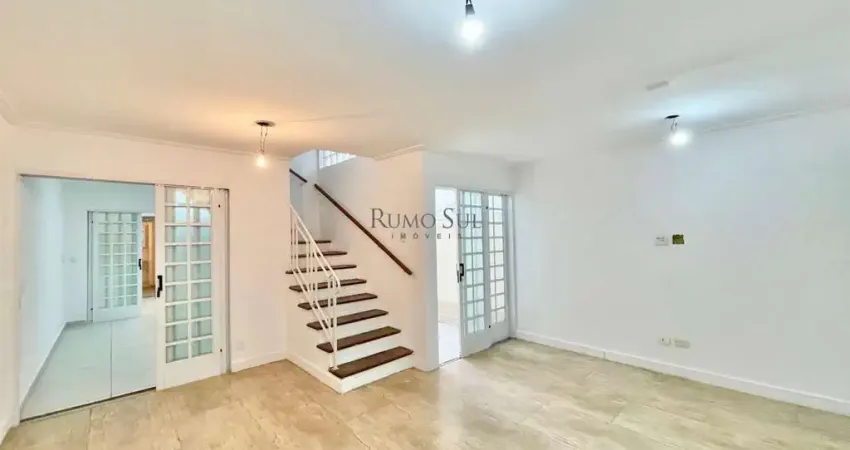 Casa com 3 quartos para alugar na General Antônio Tavares da Motta, 197, Campo Grande, São Paulo