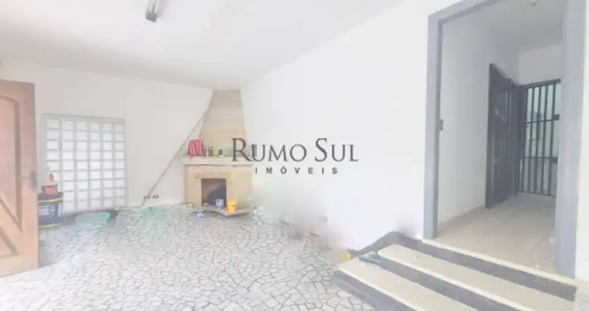 Casa comercial com 4 salas para alugar na Carlos Roberto Barreiro, 141, Campo Grande, São Paulo