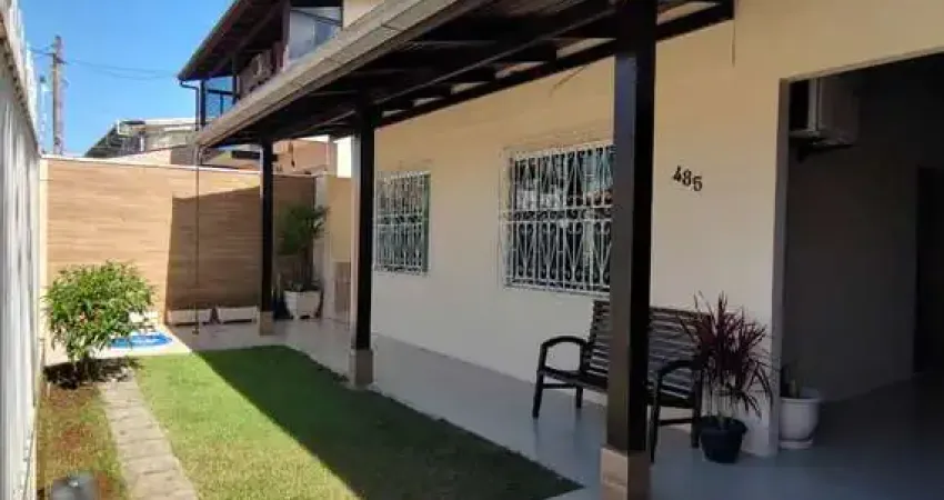 Casa com 3 quartos à venda na Rua Maranhão, 485, Cordeiros, Itajaí