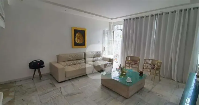 Casa Triplex na Tijuca, metro Afonso Pena.