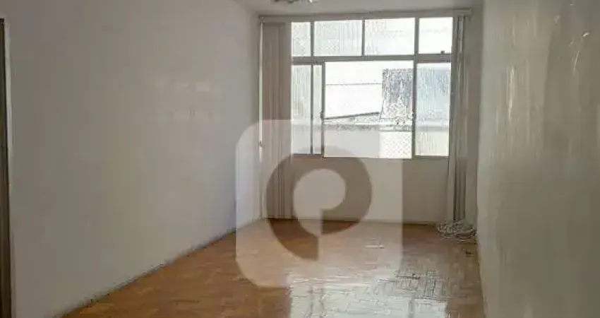 apartamento de 102m² localizado na Praça Saens Pena