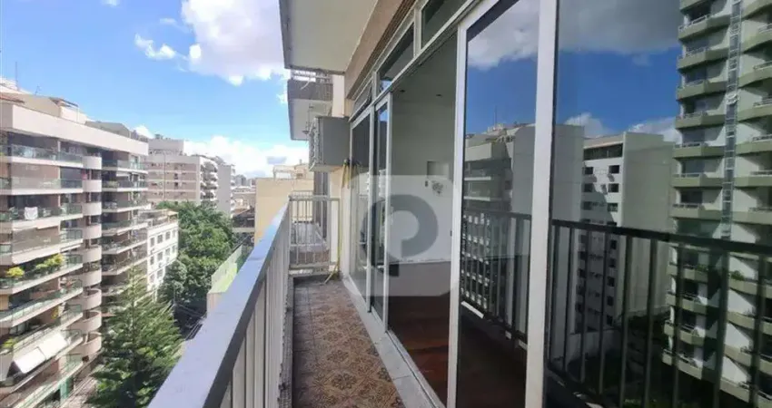 Tijuca juntinho ao Metrô Apartamento de 4 Quartos com Conforto e Praticidade!