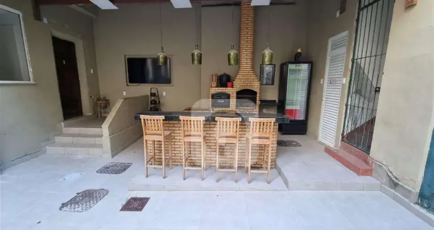 Apartamento de 64m2 na rua do bispo, sem condomínio e sem iptu