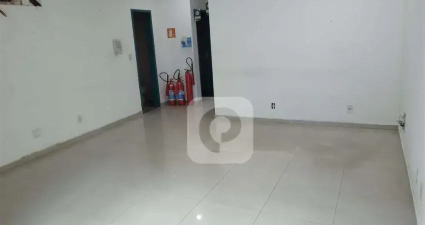 Vendo  imóvel  comercial  na  rua do matoso, coração da praça da bandeira