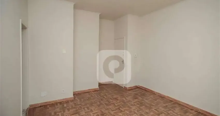 Apartamento 2 quartos closet  3º andar  60 m² elevador engenho novo