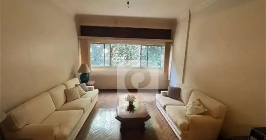 Apartamento com 3 quartos em Rua Alzira Brandao com 126m², metro, comercio.