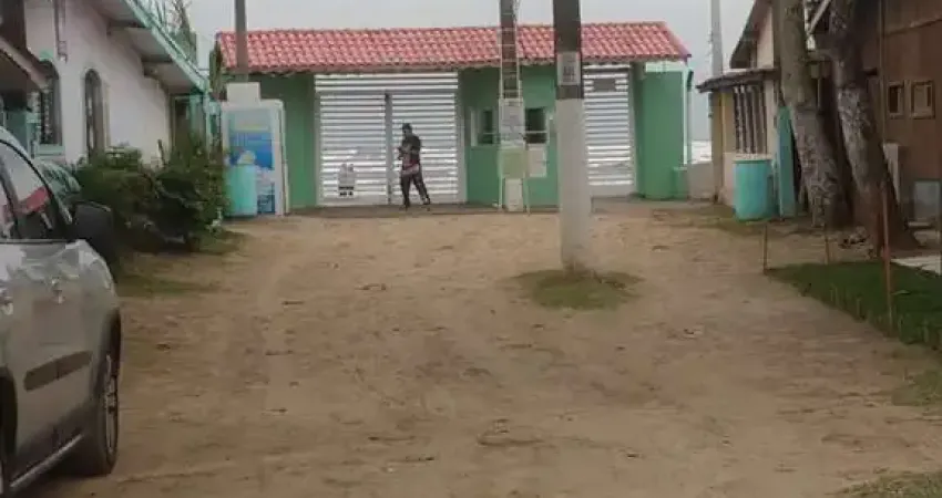 Casa com 2 quartos à venda na Vista Linda, Bertioga