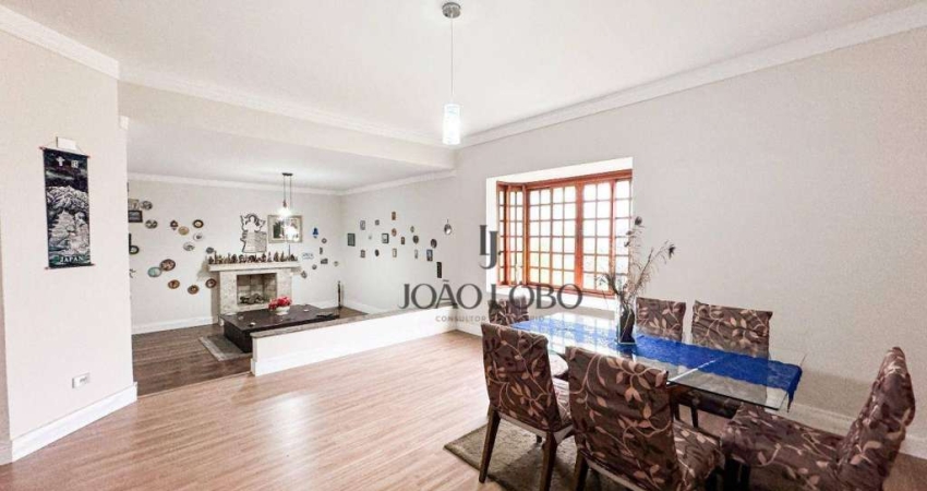 Casa com 5 dormitórios à venda, 234 m² por R$ 2.400.000,00 - Esplanada do Sol - São José dos Campos/SP