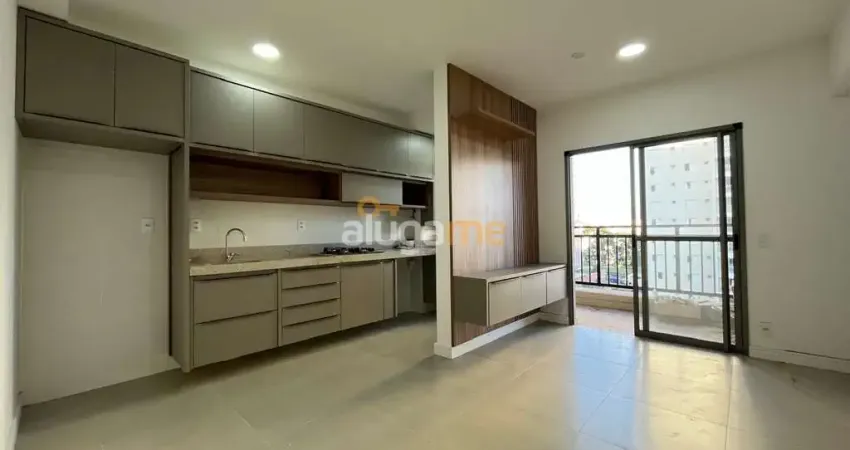 Apartamento novo com fino acabamento no condomínio Sense, com 02 dormitórios (01 suíte), 02 banheiros, vaga coberta e condomínio com lazer.