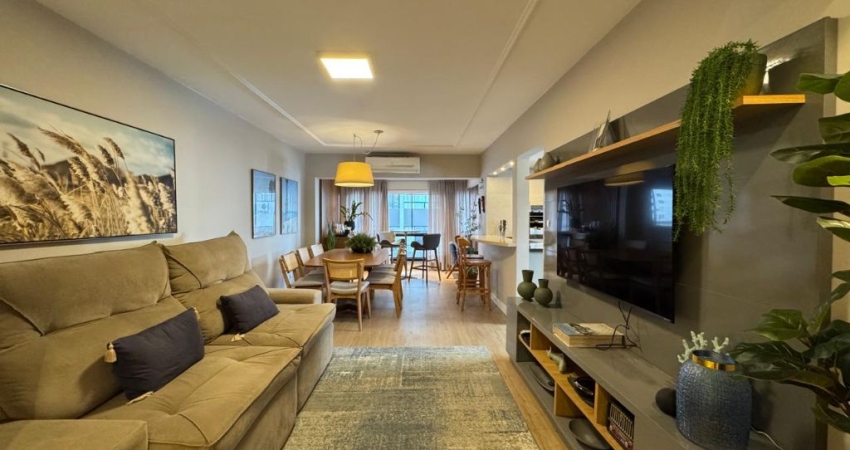 ️ Apartamento reformado e mobiliado – Quadra mar em Balneário Camboriú