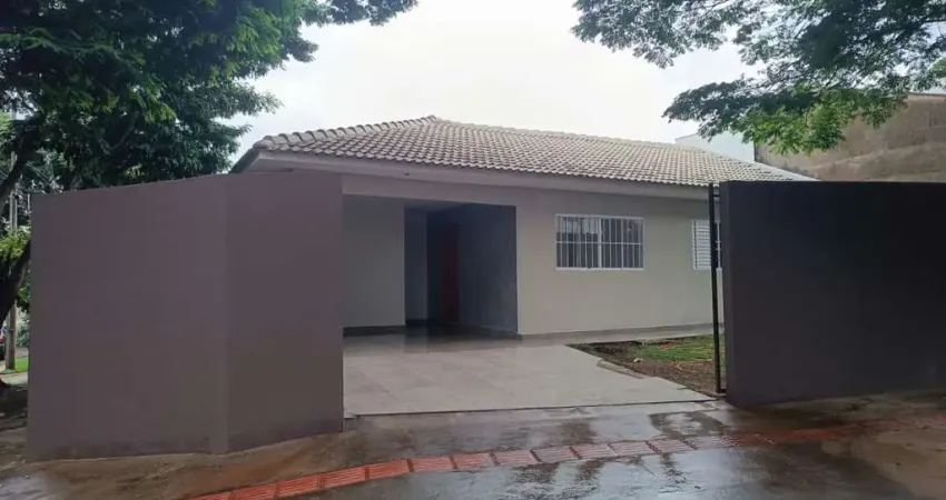Casa para Venda em Maringá, Jardim Itatiaia, 3 dormitórios, 1 suíte, 2 banheiros, 2 vagas