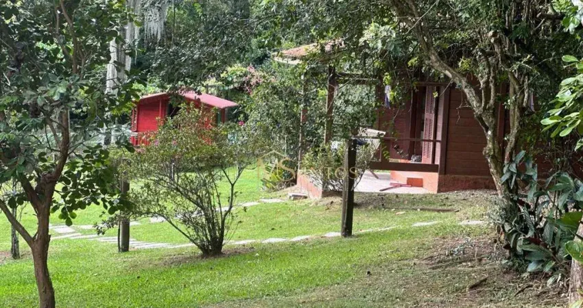 Sítio com 3 dormitórios à venda, 27300 m² por R$ 2.450.000,00 - Ratones - Florianópolis/SC