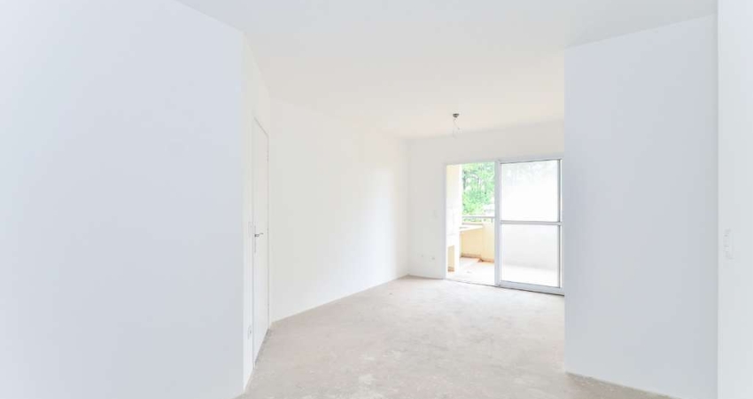 Agradável apartamento tipo para venda em Vila Gumercindo com 4 quartos, sendo 3 suítes, 108m²