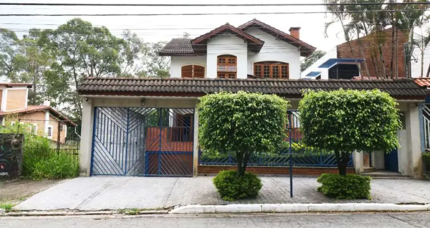 Versátil sobrado para venda em Barro Branco (Zona Norte) com 5 quartos, sendo 3 suítes, 400m²