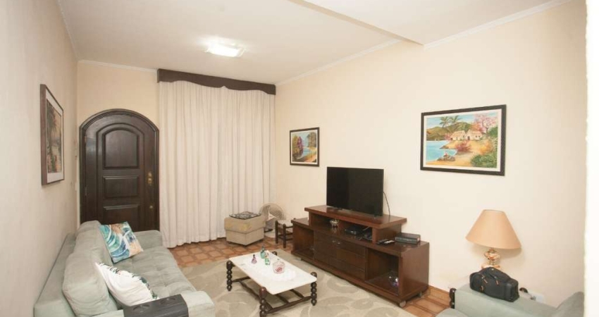 Funcional sobrado para venda em Itaberaba com 3 quartos, 111m²