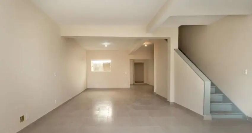 Confortável casa para venda em perdizes com 3 quartos , 150m²