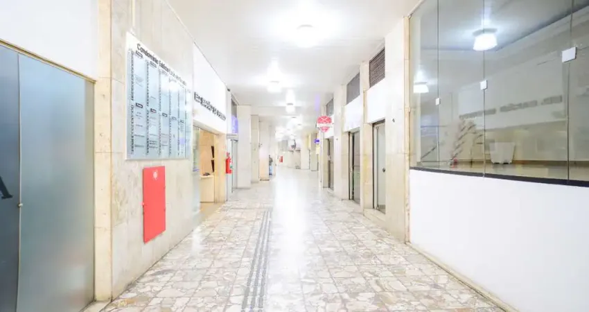 Confortável conjunto comercial para venda, 130m²