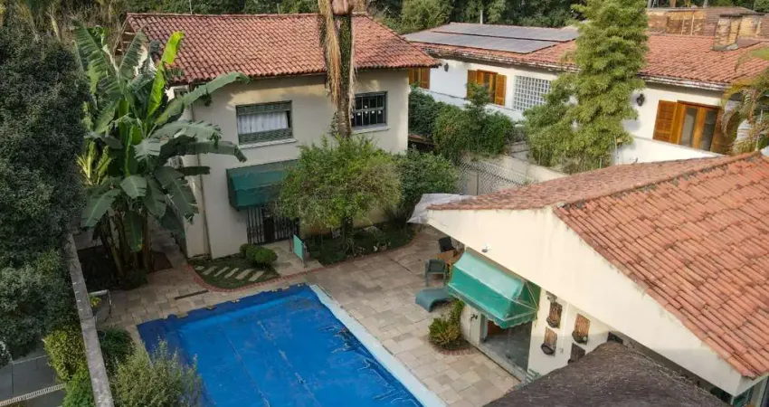 Excelente casa tipo para venda em alto de pinheiros com 4 quartos, sendo 2 suítes, 198m²