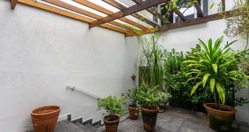 Excelente casa tipo para venda em parque colonial com 2 quartos, 107m²