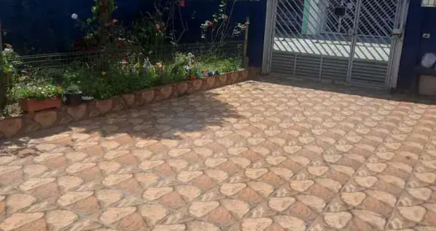 Casa com 2 quartos à venda na Rua Walter Pereira Correia, --, Jardim Cliper, São Paulo