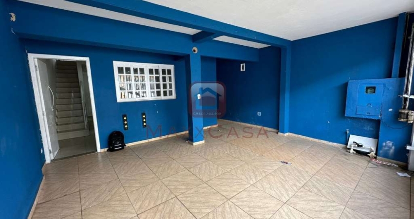 Sobrado à Venda em Interlagos, 3 quartos 2 vagas, São Paulo
