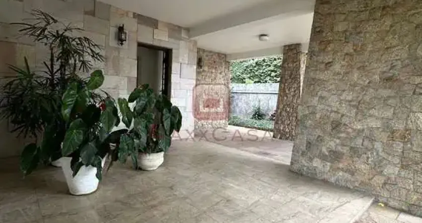 Casa comercial com 1 sala para alugar na Avenida Coronel Octaviano de Freitas Costa, --, Veleiros, São Paulo