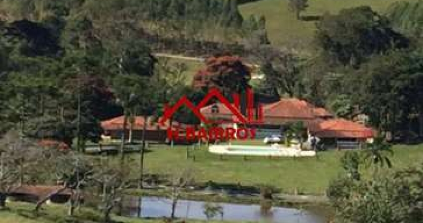 Fazenda à venda no Centro, Guaratinguetá 