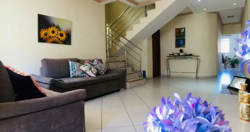 Casa para Venda em Contagem, Jardim Riacho Das Pedras, 4 dormitórios, 1 suíte, 3 banheiros, 2 vagas