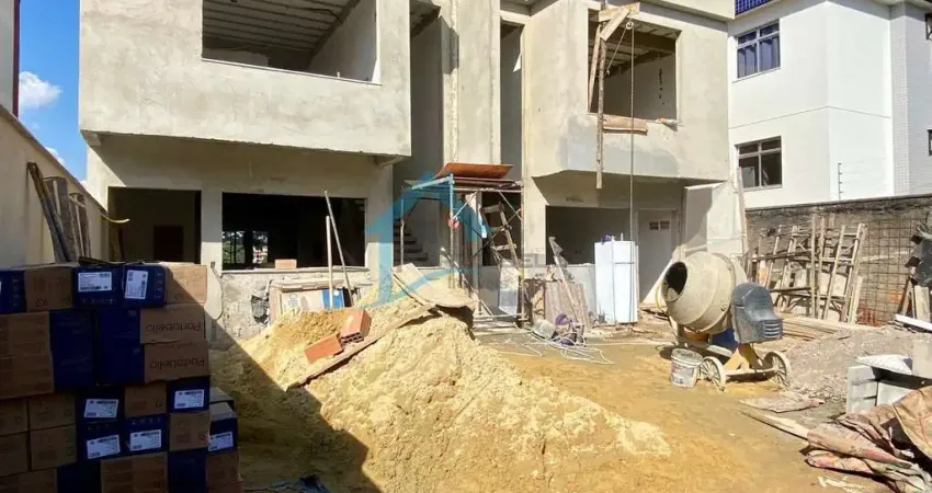 Casa Geminada para Venda em Contagem, Alvorada, 3 dormitórios, 1 suíte, 3 banheiros, 4 vagas