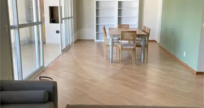 Apartamento com 3 quartos para alugar na Rua Maria Figueiredo, 527, Paraíso, São Paulo