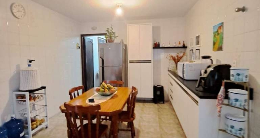 Sobrado com 3 Dormitórios à Venda ou Permuta – Santa Terezinha, SBC