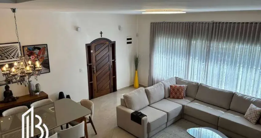 Sobrado Alto Padrão com 3 Suítes na Vila Alpina - Santo André