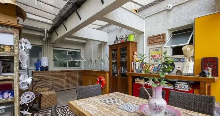 Apartamento à venda com 4 quartos e 3 vagas em Alto de Pinheiros-SP