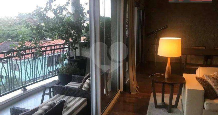 Apartamento R. Passo da Pátria, 1308 - Alto da Lapa, 253m², 3 sts, 6 vgs, Ed. Reserve Classique