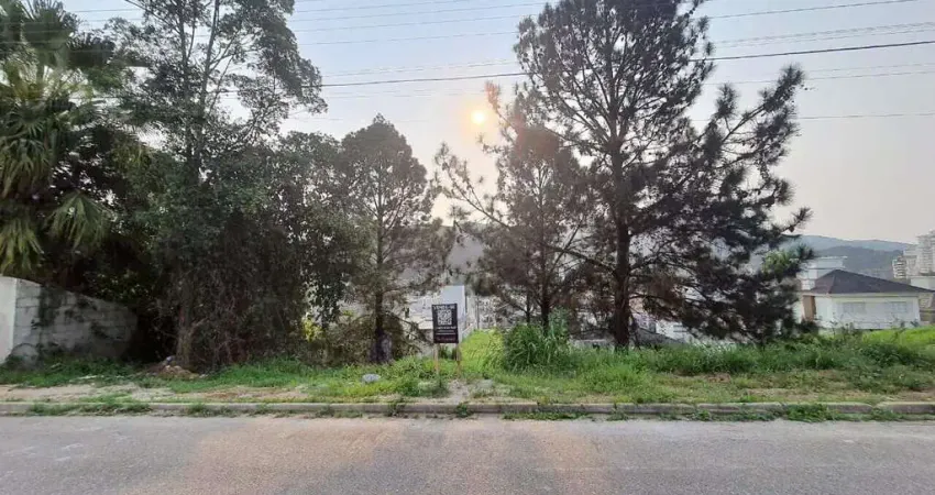 Imóvel à venda em Palhoça no bairro Pedra Branca por R$ 670.000,00