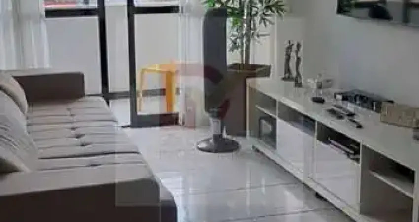 Apartamento Para Vender com 3 quartos 1 suítes no bairro Luzia em Aracaju / Condomínio Atlanta.
