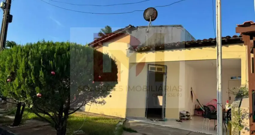 Casa de Condomínio Para Vender com 3 quartos 1 suítes no bairro Farolândia em Aracaju / Residencial Costa Azul.