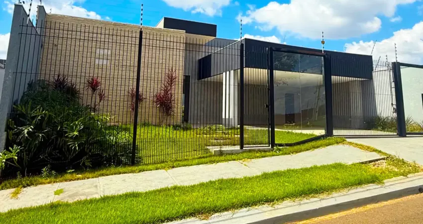 Casa com piscina - jardim espanha - 500,00 metros terreno - excelente imóvel