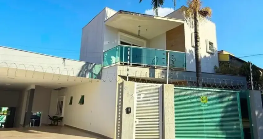 Sobrado imponente - área nobre Maringá/Pr - Zona 04 - Av Carlos Borges - Oportunidade !!!