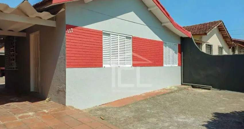 Casa com 2 quartos para alugar, 150 m² por R$ 1.100/mês - São Lourenço - Londrina/PR