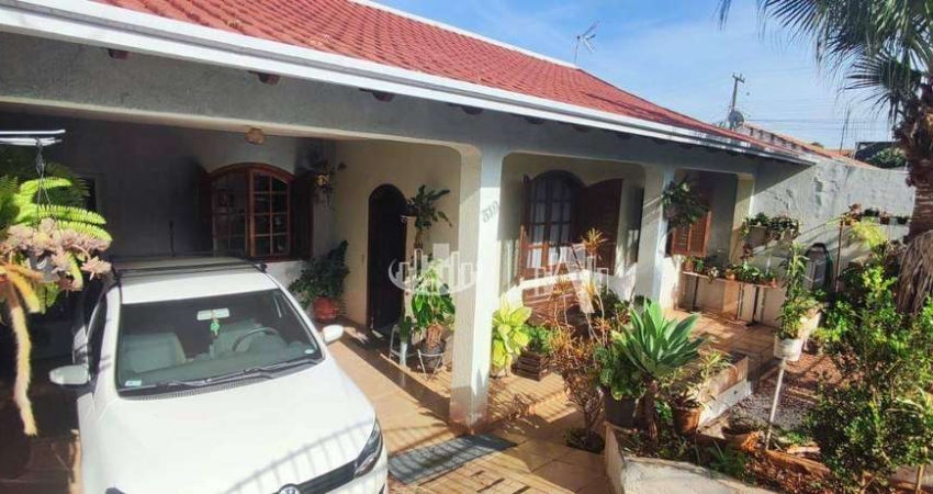 Casa com 2 quartos à venda, 103 m² por R$ 450.000 - Armindo Guazzi - Londrina/PR