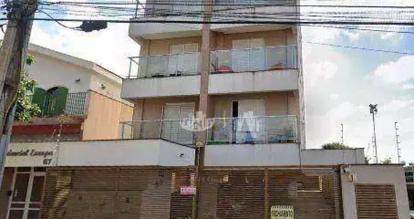 Apartamento com 2 quartos para alugar, 45 m² por R$ 1.910/mês - Europa - Londrina/PR