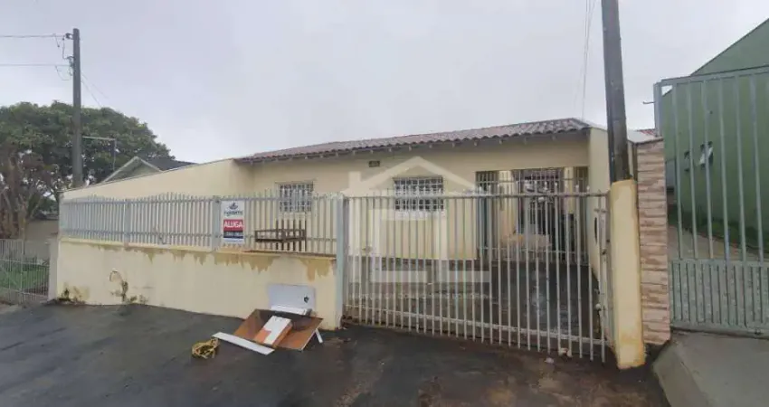 Casa com 3 quartos para alugar, 150 m² por R$ 1.000/mês - Parque das Indústrias - Londrina/PR