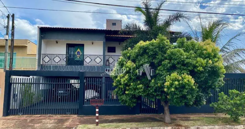 Sobrado com 5 quartos à venda, 251 m² por R$ 1.200.000 - Parque Residencial Alcântara - Zona Sul de Londrina/PR