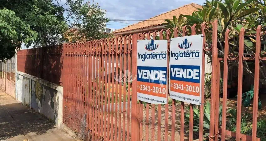 Casa com 3 quartos à venda, 106 m² por R$ 450.000 - Jardim das Américas - Centro de Londrina/PR
