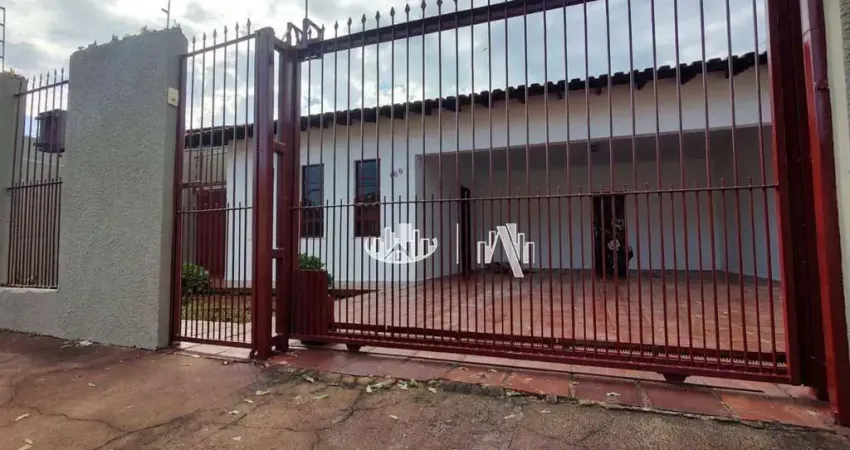 Casa com 3 quartos à venda, 166 m² por R$ 450.000 - Leonor - Zona Leste de Londrina/PR