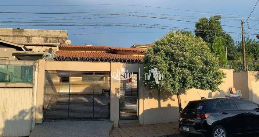 Casa com 3 quartos à venda, 170 m² por R$ 500.000 - Vila Casoni - Londrina/PR