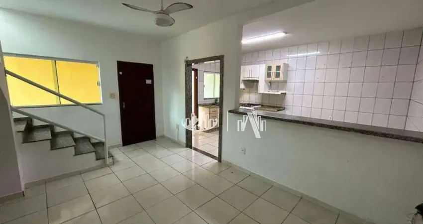 Sobrado com 3 quartos, 200 m² - venda por R$ 700.000 ou aluguel por R$ 2.500/mês - Jardim Piza - Londrina/PR