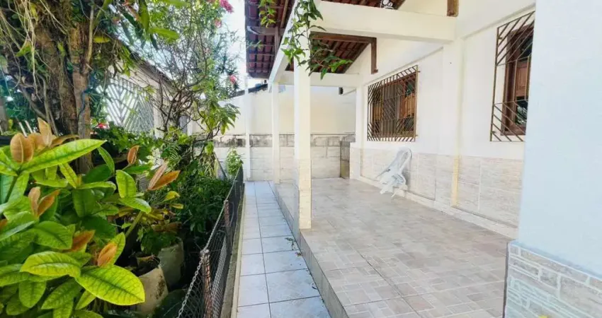 Casa com 4 quartos à venda no Araçás, Vila Velha